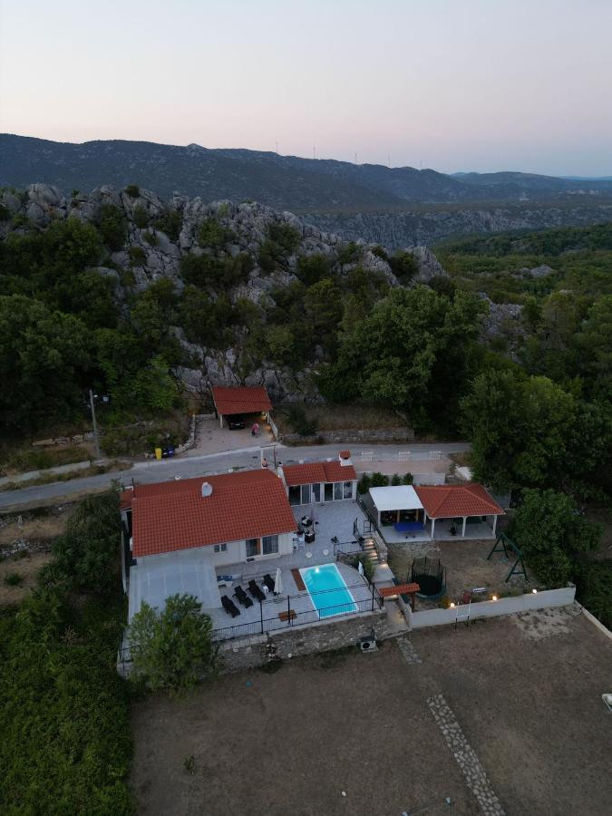 Villa Zrinka **** Svinisce Exteriér fotografie