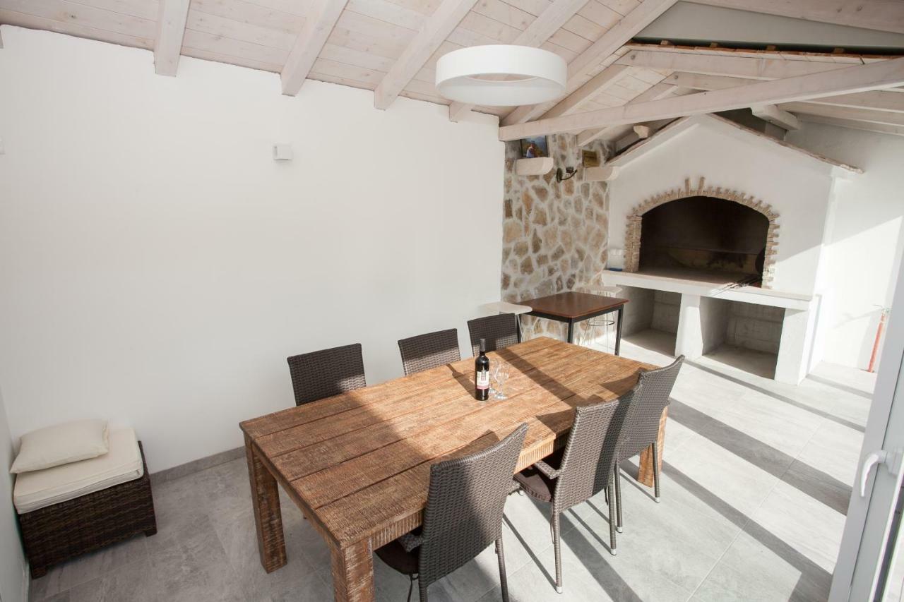 Villa Zrinka **** Svinisce Exteriér fotografie