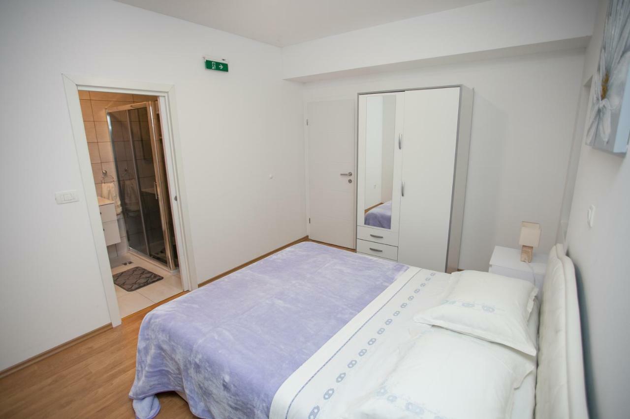 Villa Zrinka **** Svinisce Exteriér fotografie